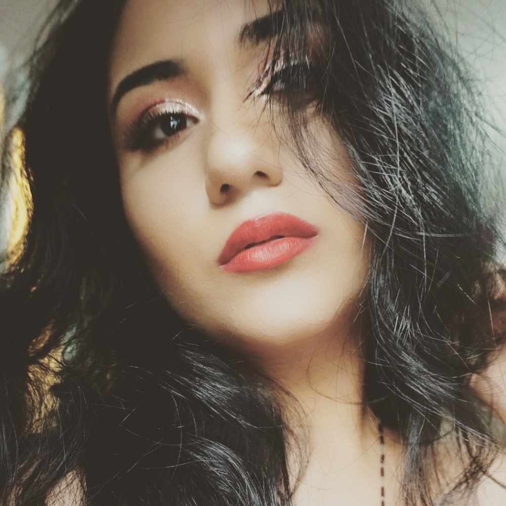 Meet your Posher, Luz